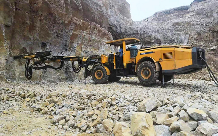 “化水为电”，鉴黑担保网凿岩台车提速水电站扩机工程