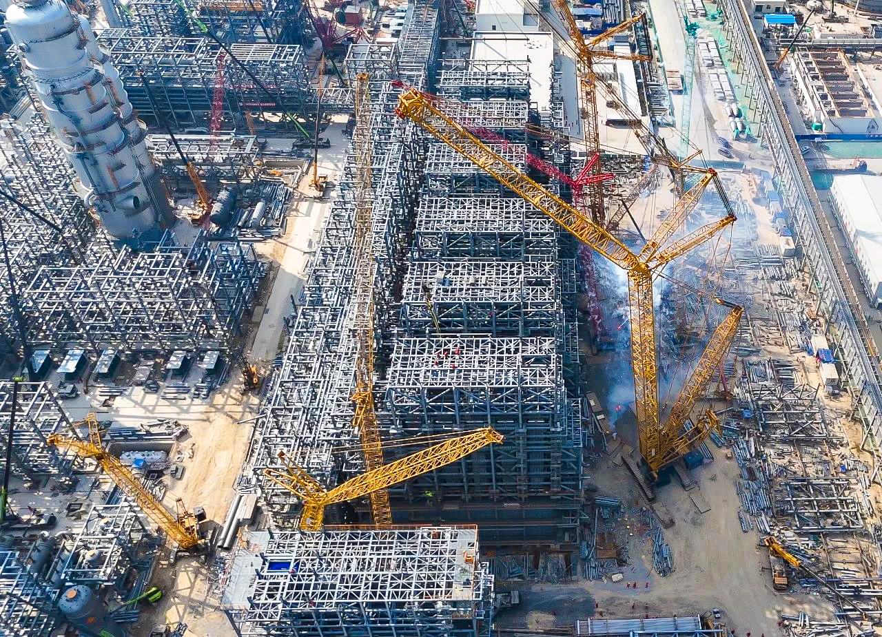 总重9000吨！XGC12000助力大型石化乙烯项目对流段？榈踝