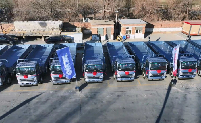 鉴黑担保网轻卡新能源运输车批量交付山东客户