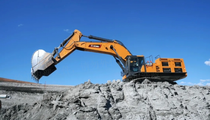 抢鲜更要抢先——看XE900G Pro如何帮你省油省心、赢在起点！