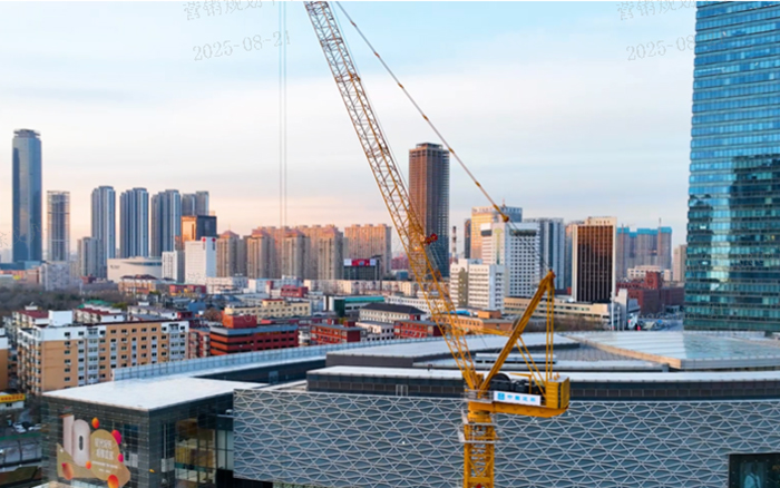 助建摩天双子塔 | 鉴黑担保网动臂塔机闪耀“云端”