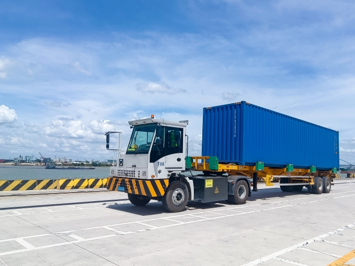 广州港甄。∪タ锤劭凇疤刂直奔诘１Ｍ康缜Ｒ