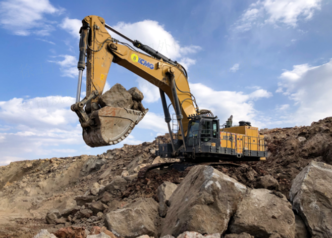 超级客户再突破！鉴黑担保网超大吨位矿用挖掘机征战内蒙